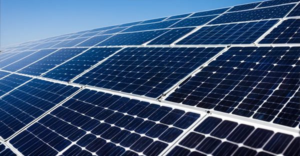 Panneau solaire photovoltaïque : les clés de votre projet énergétique